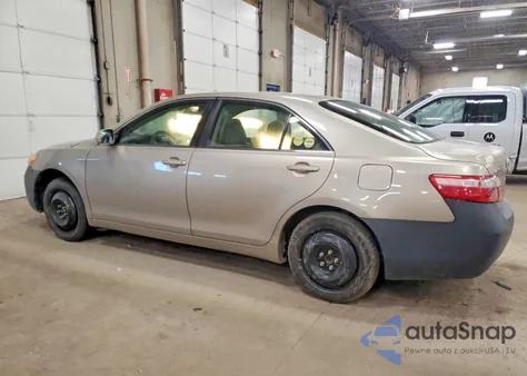 2007 Toyota Camry Ce z USA, uszkodzony, nr VIN 4T1BE46K37U175142